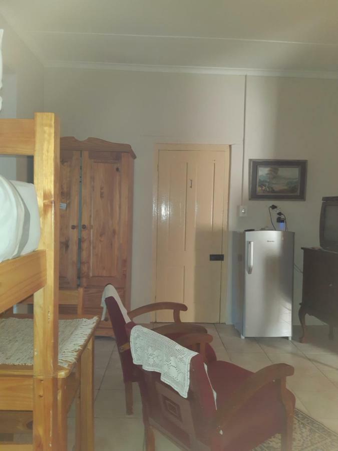 Sutherland Guest House Экстерьер фото
